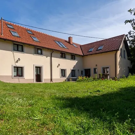 Apartament Fuer 4 Personen Ca 106 M Sup2 In Gozd, Krain Innerkrain Gozd